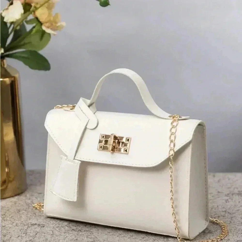 ⚠️Clearance Solid White And Gold Small Square Crossbody Chain Bag